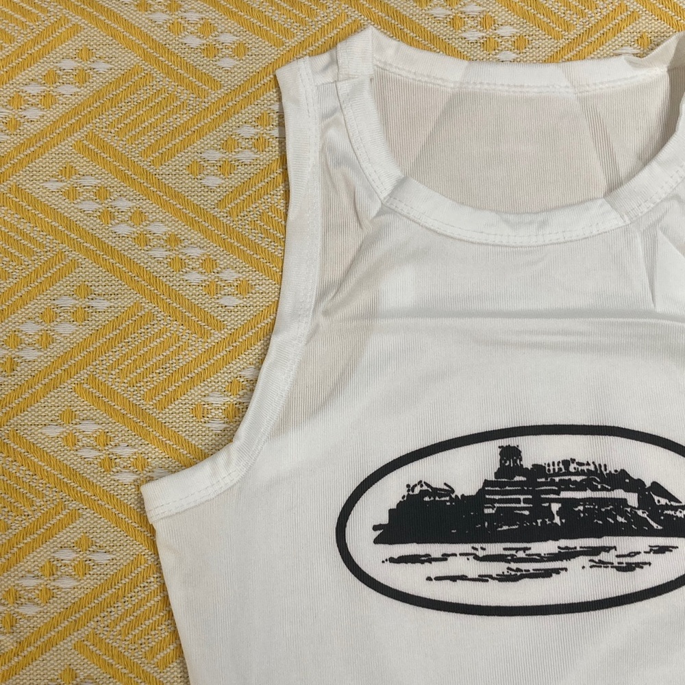 Corteiz Printed Woren's Vest - Picture 3 of 9
